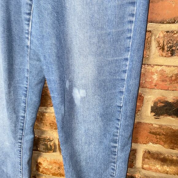 Amanda Paige Faded Medium Wash Blue Denim Skinny Leg Fit Jeans Women's Size 8 - Picture 2 of 7